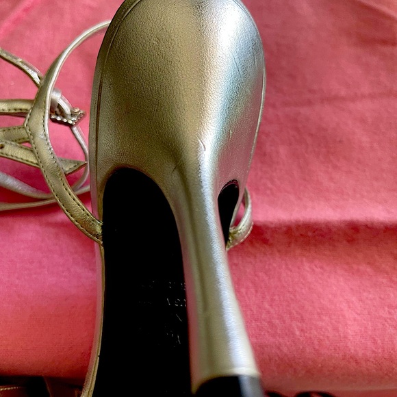 Nina Giammi Silver Metallic Wedding, Prom, Holiday Shoes. Size 8. - Picture 7 of 9